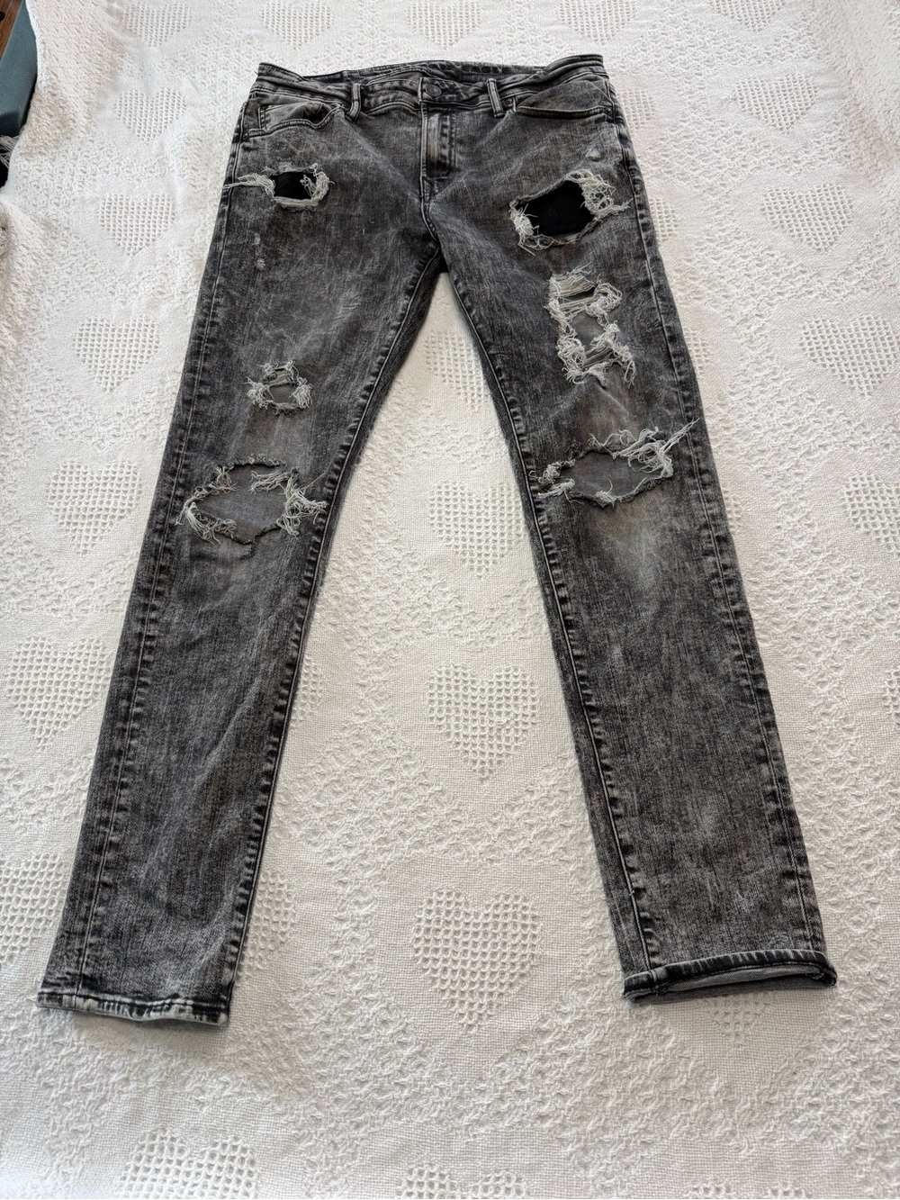 American Eagle Next Level Flex Distressed Skinny Jeans (33x32)